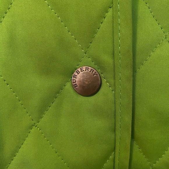 Authentic Burberry Quilted Jacket - Picture 5 of 7